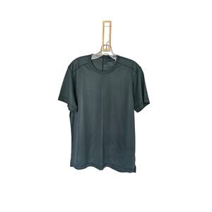 Everlane Men's Green Uniform Sport T-Shirt NWT Size Medium